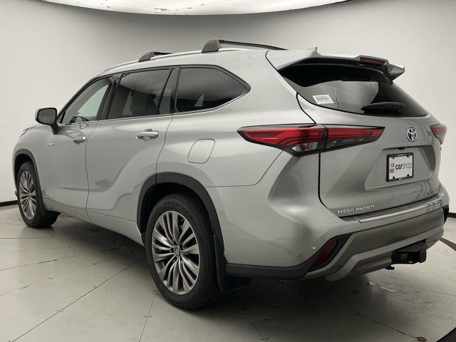 2021 Toyota Highlander Hybrid Platinum