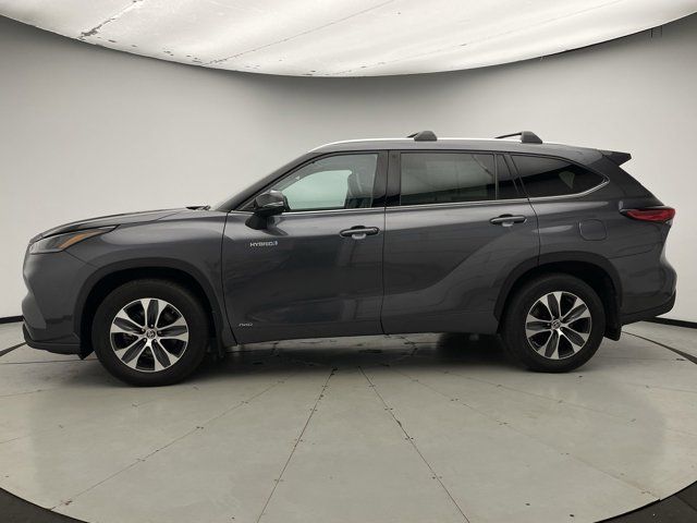 2021 Toyota Highlander Hybrid XLE