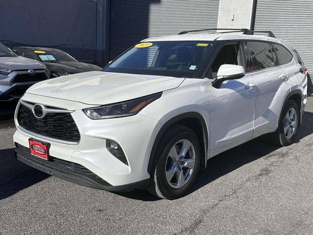 Used 2021 Toyota Highlander LE For Sale in Sunset Park, NY | Capital ...