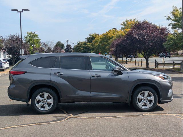 2021 Toyota Highlander 