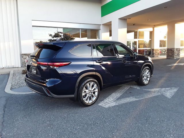 2021 Toyota Highlander 