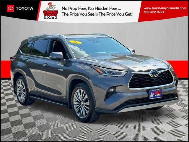 2021 Toyota Highlander Hybrid Platinum