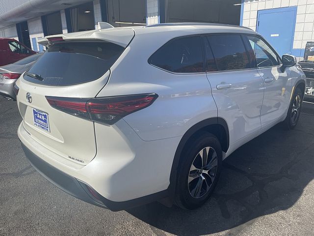 2021 Toyota Highlander XLE