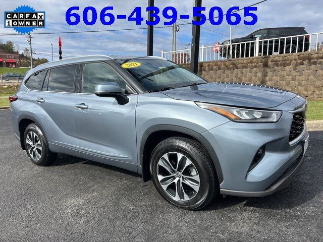 2021 Toyota Highlander XLE