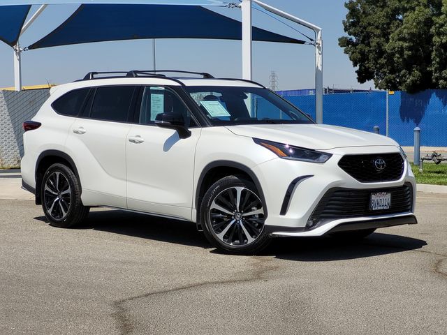 2021 Toyota Highlander XSE