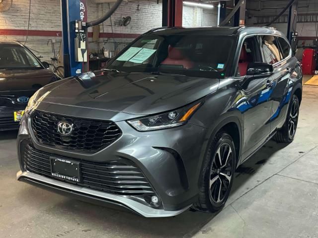 2021 Toyota Highlander XSE