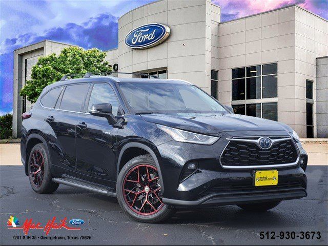 2021 Toyota Highlander 