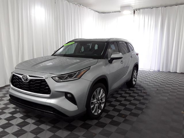 2021 Toyota Highlander 