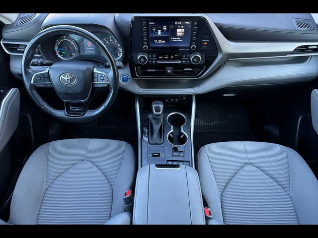 2021 Toyota Highlander Hybrid LE