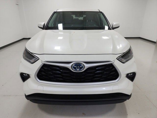 2021 Toyota Highlander Hybrid LE