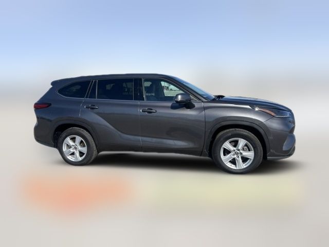 2021 Toyota Highlander Hybrid LE