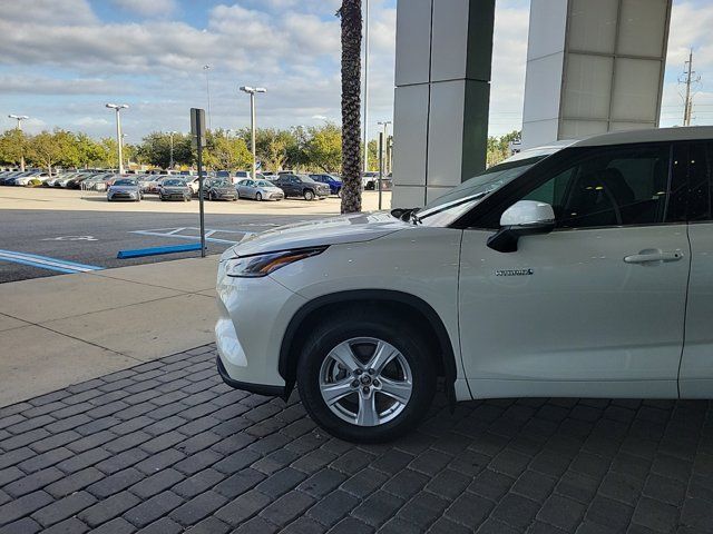 2021 Toyota Highlander Hybrid LE