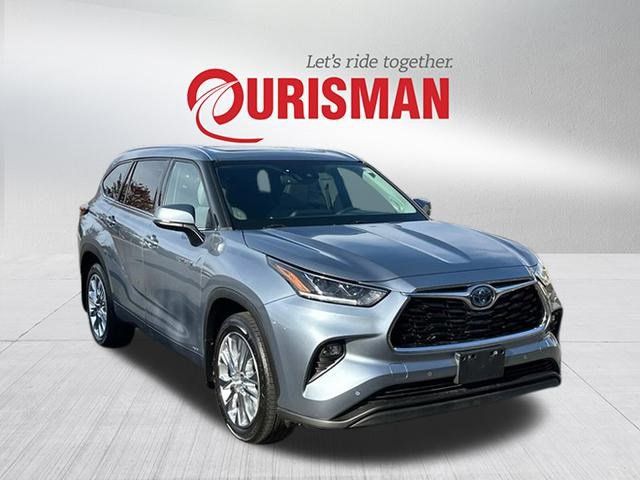 2021 Toyota Highlander Hybrid Limited