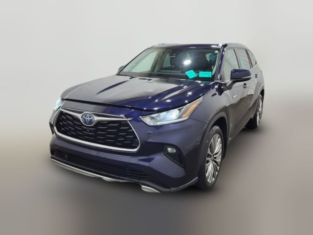 2021 Toyota Highlander Hybrid Platinum