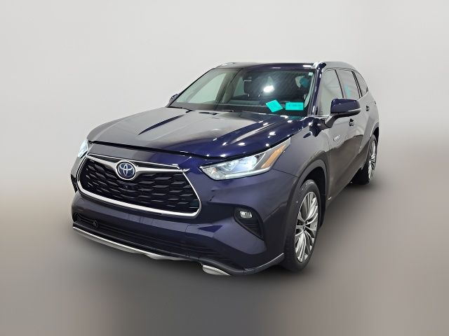 2021 Toyota Highlander Hybrid Platinum