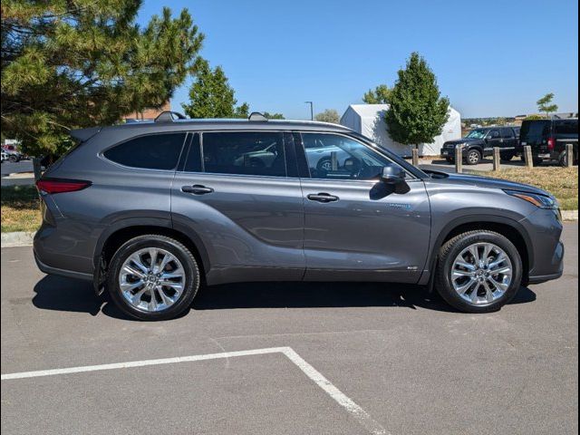 2021 Toyota Highlander Hybrid Limited