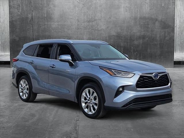 2021 Toyota Highlander Hybrid Limited