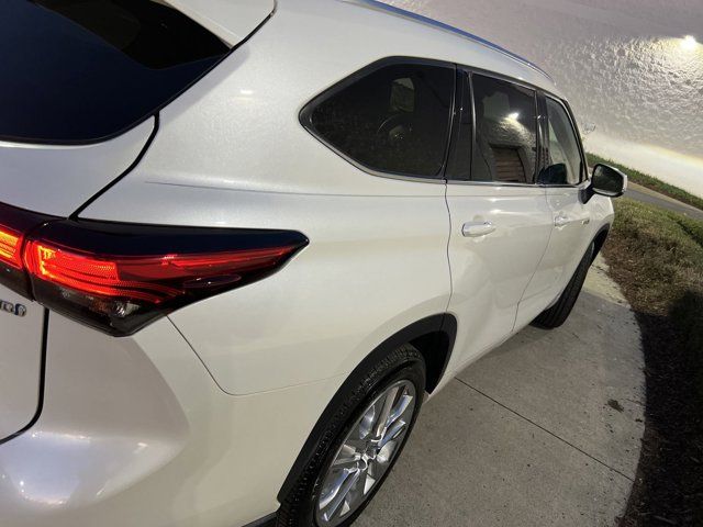 2021 Toyota Highlander Hybrid Limited