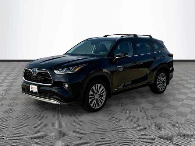 2021 Toyota Highlander Hybrid Platinum