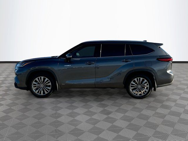 2021 Toyota Highlander Hybrid Platinum