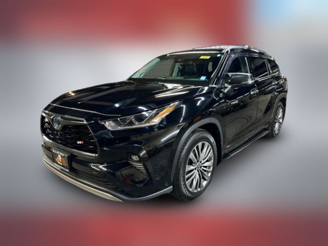 2021 Toyota Highlander Hybrid Platinum