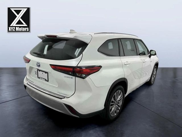 2021 Toyota Highlander Hybrid Platinum