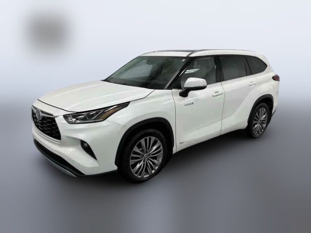 2021 Toyota Highlander Hybrid Platinum