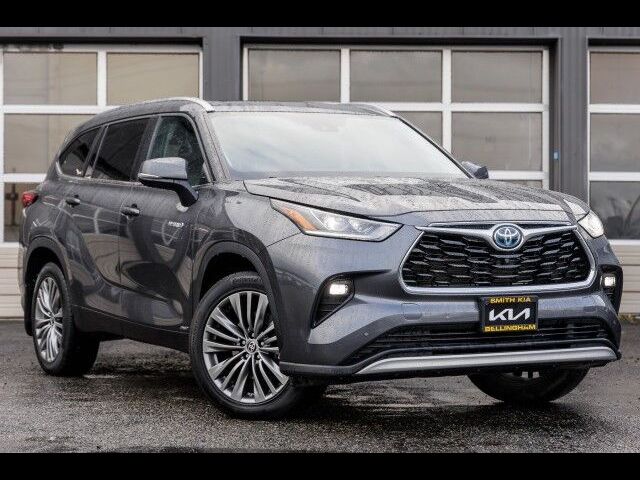 2021 Toyota Highlander Hybrid Platinum