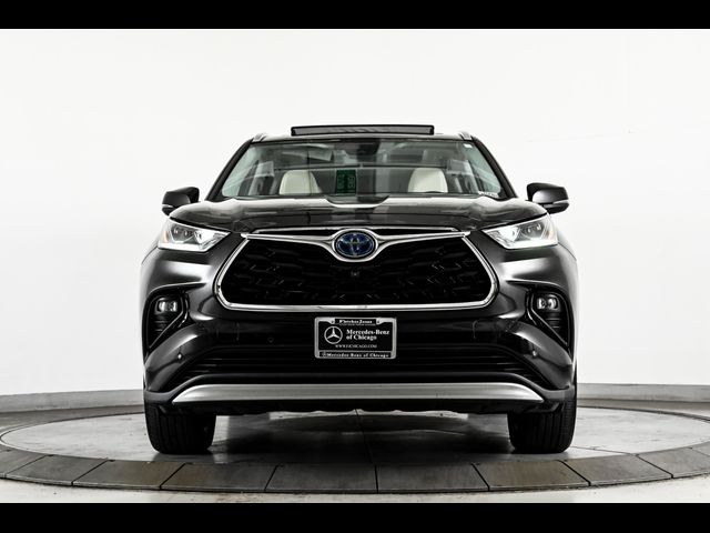 2021 Toyota Highlander Hybrid Platinum