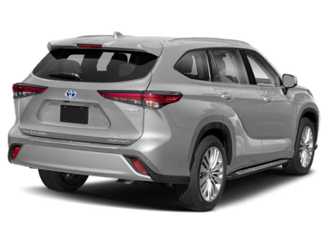 2021 Toyota Highlander Hybrid Platinum