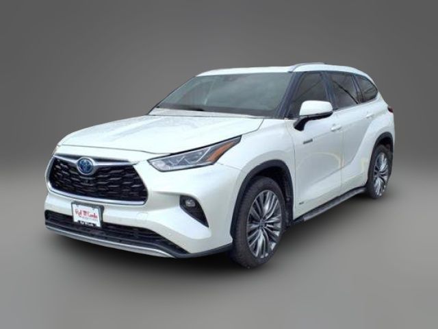 2021 Toyota Highlander Hybrid Platinum