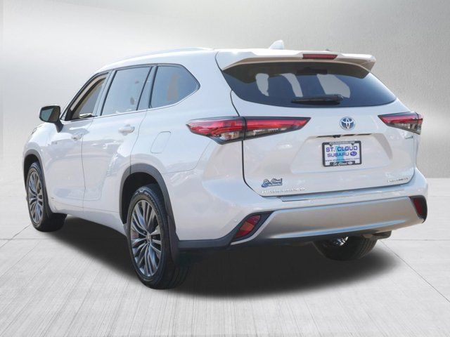 2021 Toyota Highlander Hybrid Platinum