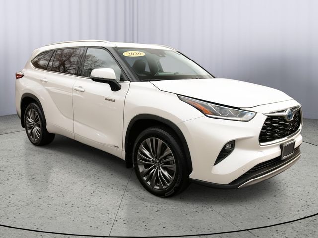 2021 Toyota Highlander Hybrid Platinum