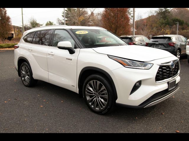 2021 Toyota Highlander Hybrid Platinum