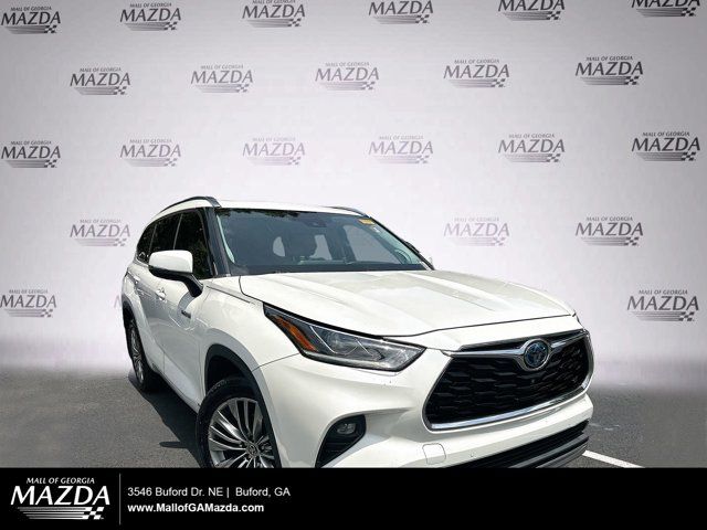 2021 Toyota Highlander Hybrid Platinum