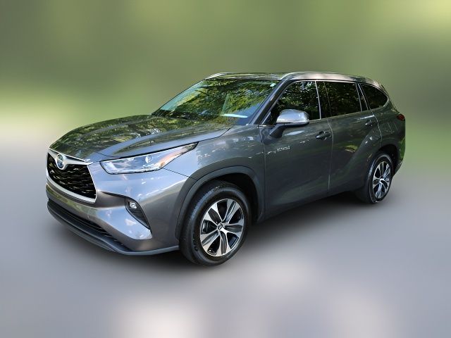 2021 Toyota Highlander Hybrid XLE