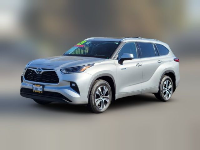 2021 Toyota Highlander Hybrid XLE