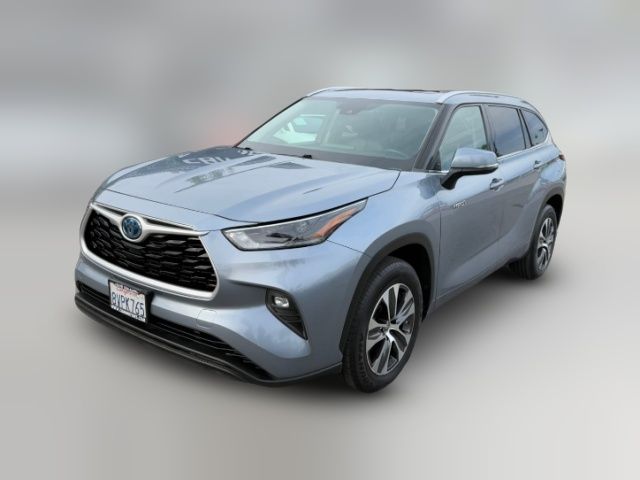 2021 Toyota Highlander Hybrid XLE