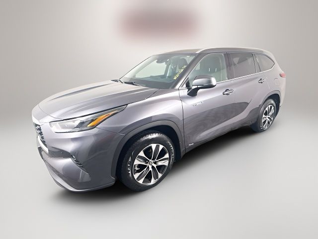 2021 Toyota Highlander Hybrid XLE