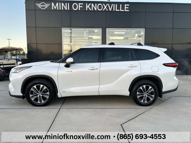 2021 Toyota Highlander Hybrid XLE