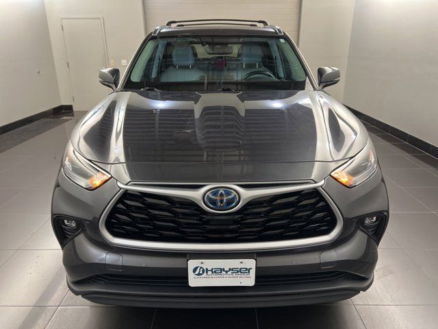 2021 Toyota Highlander Hybrid XLE