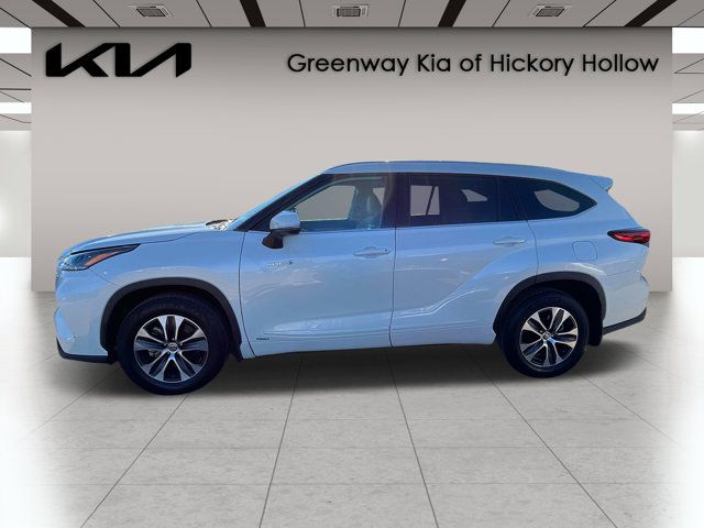 2021 Toyota Highlander Hybrid XLE