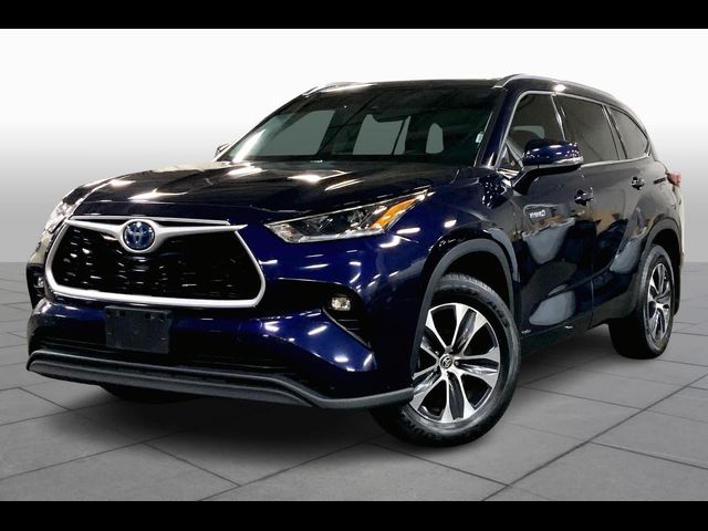 2021 Toyota Highlander Hybrid XLE