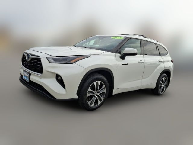 2021 Toyota Highlander Hybrid XLE