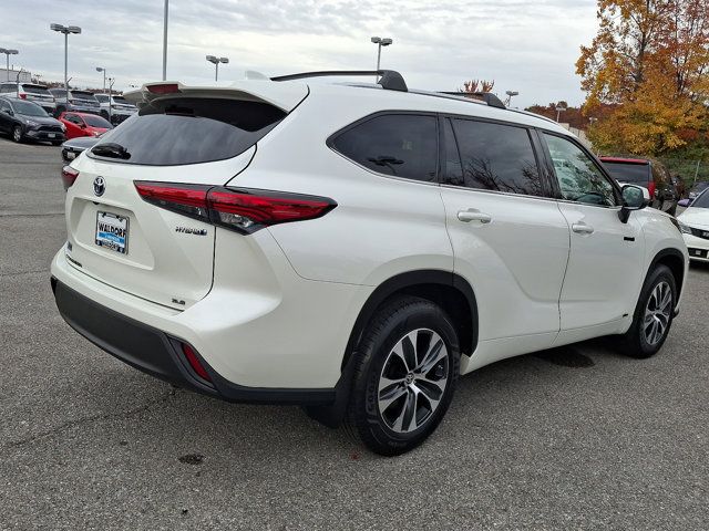 2021 Toyota Highlander Hybrid XLE