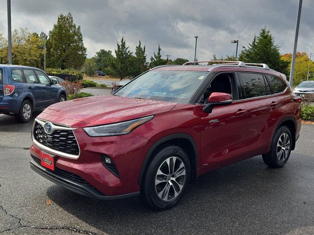 2021 Toyota Highlander Hybrid XLE