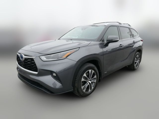 2021 Toyota Highlander Hybrid XLE