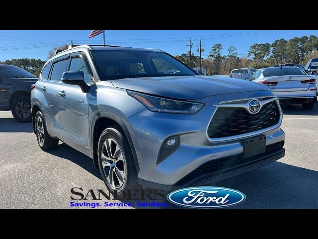 2021 Toyota Highlander Hybrid XLE