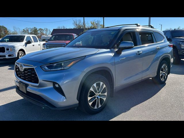 2021 Toyota Highlander Hybrid XLE