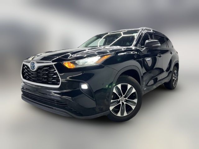 2021 Toyota Highlander Hybrid XLE